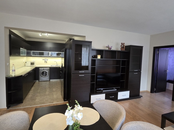 Тристаен апартамент в София, Гоце Делчев - 115 кв.м за 1699 €/кв.м - Снимка #1