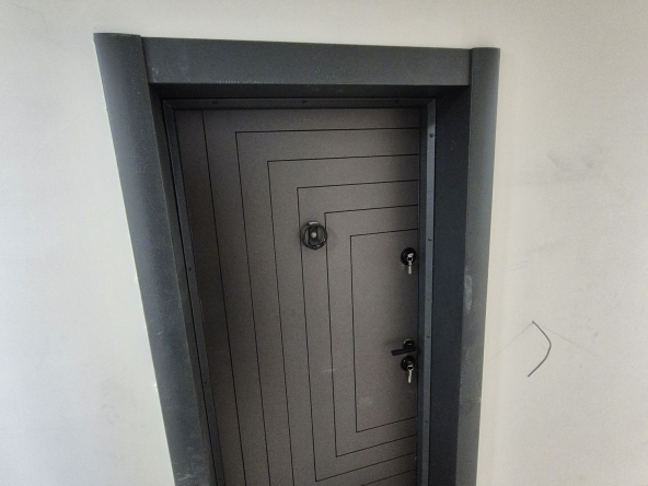 Двустаен апартамент в София, Банишора - 56 кв.м за 1303 €/кв.м - Снимка #1