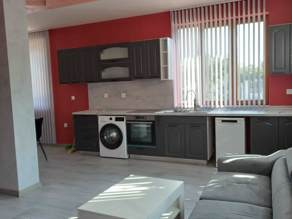 Къща в с. Царичино, Област Добрич - 98 кв.м за 1673 €/кв.м - Снимка #1