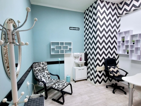 Дава се под наем  в Враца, Център -  кв.м за 179.52 € - Снимка #1