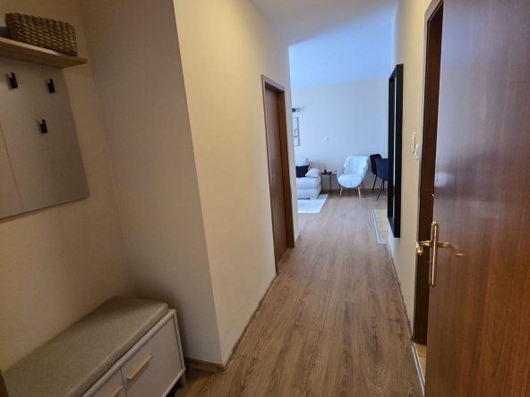 Двустаен апартамент в к.к. Слънчев бряг - 64 кв.м за 657 €/кв.м - Снимка #1
