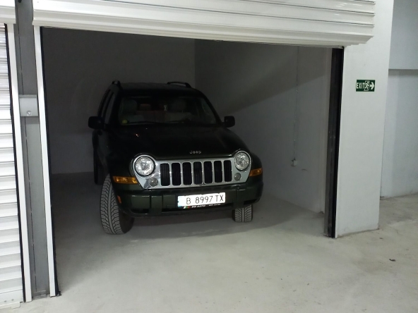 Дава се под наем Гараж / Паркомясто в Варна, Електрон - 18 кв.м за 129.54 € - Снимка #1
