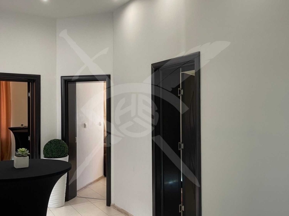 Тристаен апартамент в София, Център - 90 кв.м за 3100 €/кв.м - Снимка #1