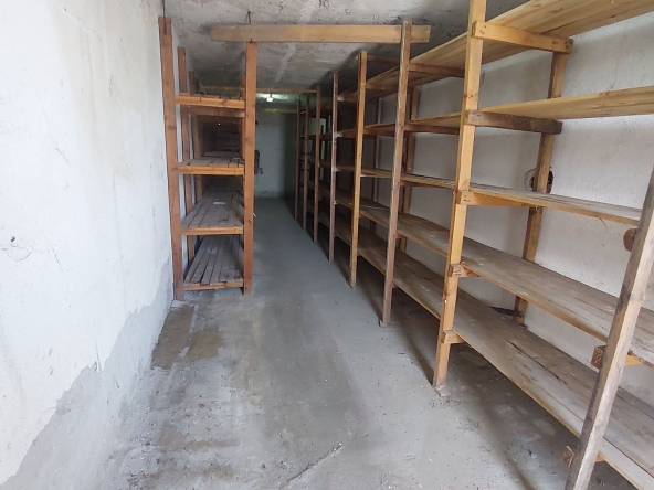 Дава се под наем Склад в Харманли - 45 кв.м за 76.5 € - Снимка #1