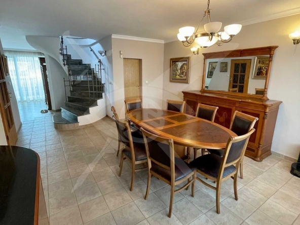 Мезонет в София, Лагера - 184 кв.м за 2715 €/кв.м - Снимка #1