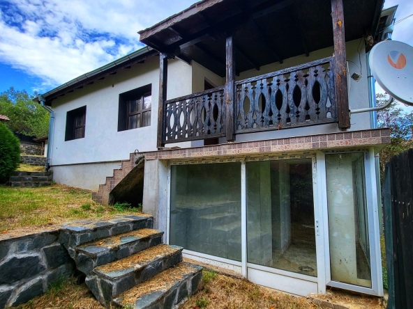 Къща в София, Витоша - 410 кв.м за 187 €/кв.м - Снимка #1