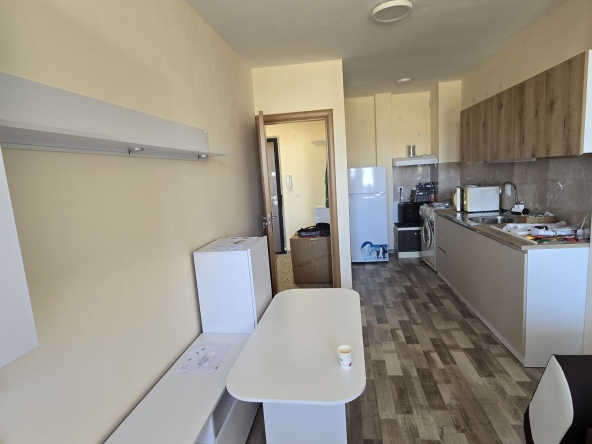 Дава се под наем Двустаен апартамент в Стара Загора, Три чучура - център - 75 кв.м за 433.5 € - Снимка #1