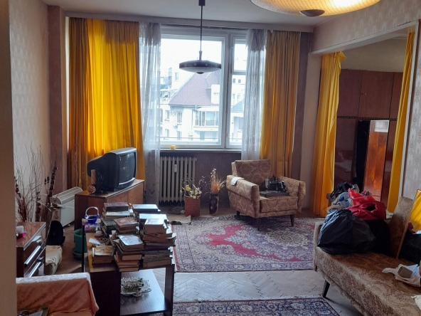 Тристаен апартамент в София, Стрелбище - 100 кв.м за 2550 €/кв.м - Снимка #1