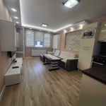 Дава се под наем Тристаен апартамент в София, Зона Б-19 - 88 кв.м за 750 € - Снимка #1