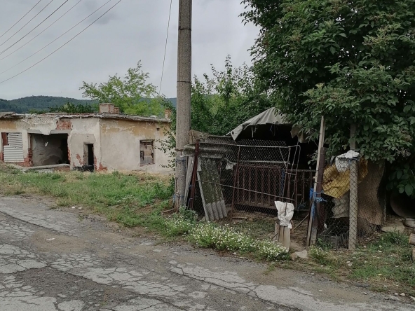 Парцел в Кърджали, Център - 1200 кв.м за 9 €/кв.м - Снимка #1