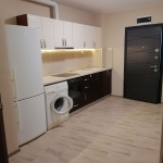 Дава се под наем Двустаен апартамент в Пазарджик, Руски - 60 кв.м за 255 € - Снимка #1