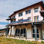 Къща в с. Стойките, Област Смолян - 500 кв.м за 400 €/кв.м - Снимка #1