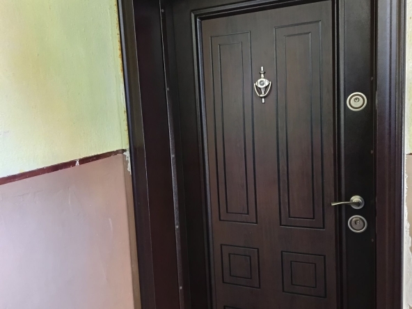 Дава се под наем Четиристаен апартамент в Хасково, Училищни - 105 кв.м за 382.5 € - Снимка #1