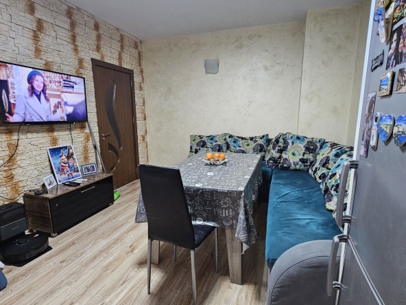 Тристаен апартамент в Стара Загора, Опълченски - 60 кв.м за 1334 €/кв.м - Снимка #1