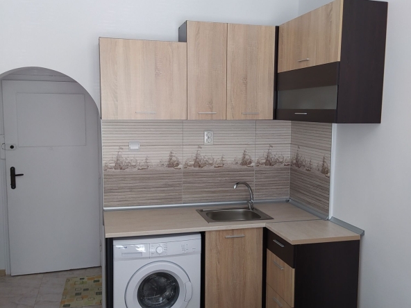 Дава се под наем Двустаен апартамент в Велико Търново, Акация - 40 кв.м за 229.5 € - Снимка #1