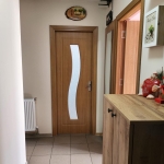 Тристаен апартамент в Разград, Орел - 76 кв.м за 1356 €/кв.м - Снимка #1