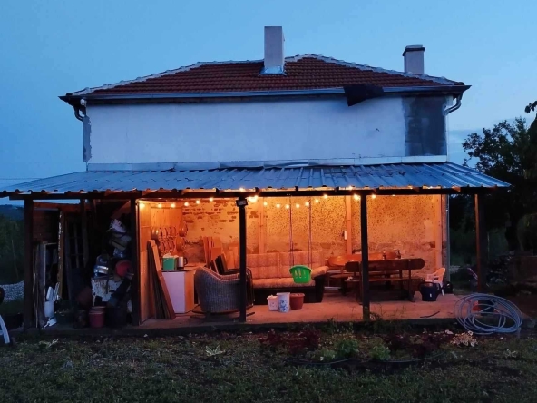 Къща в с. Загорци, Област Бургас - 96 кв.м за 573 €/кв.м - Снимка #1