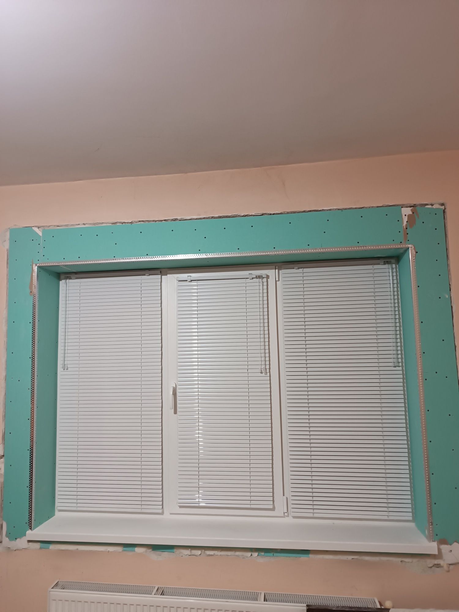Дава се под наем Двустаен апартамент в Русе, Чародейка - Юг - 68 кв.м за 204 € - Снимка #1