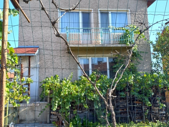 Къща в Велинград - 200 кв.м за 900 €/кв.м - Снимка #1