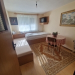 Етаж от къща в Свиленград - 200 кв.м за 663 €/кв.м - Снимка #1