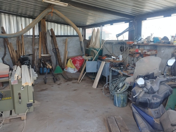 Дава се под наем Промишлена сграда в Поморие - 80 кв.м за 510 € - Снимка #1