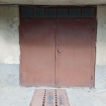 Дава се под наем Гараж / Паркомясто в Търговище, Център - 14 кв.м за 51 € - Снимка #1