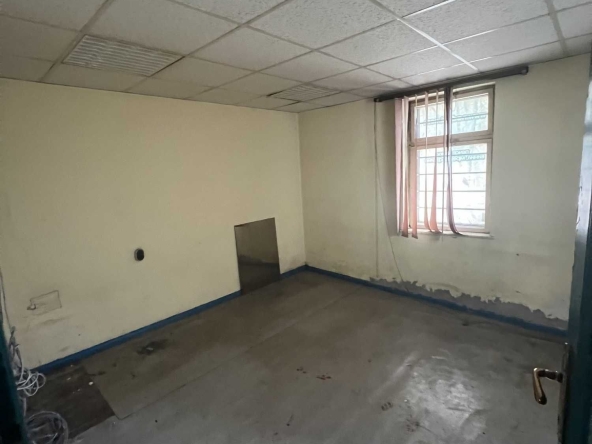 Етаж от къща в София, Център - 66 кв.м за 619 €/кв.м - Снимка #1