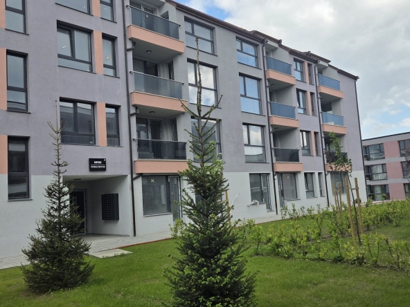 Тристаен апартамент в София, Малинова долина - 106 кв.м за 1746 €/кв.м - Снимка #1