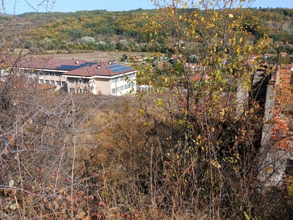 Парцел в с. Ковачевци, Област Перник - 5560 кв.м за 30 €/кв.м - Снимка #1