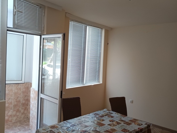 Дава се под наем Четиристаен апартамент в Стара Загора, Казански - 100 кв.м за 285.6 € - Снимка #1