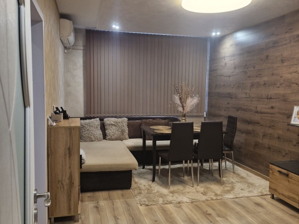 Двустаен апартамент в Силистра, Митница - 61 кв.м за 1070 €/кв.м - Снимка #1