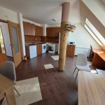 Дава се под наем Двустаен апартамент в Плевен, Идеален център - 75 кв.м за 350 € - Снимка #1