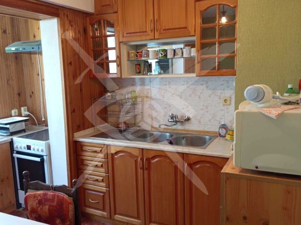 Дава се под наем Тристаен апартамент в Варна, Левски - 60 кв.м за 450 € - Снимка #1