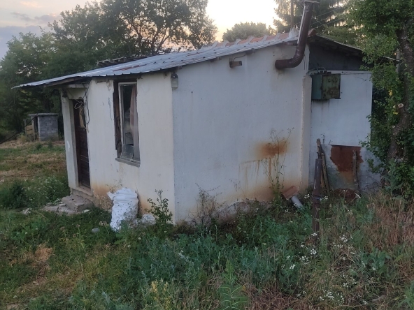 Къща в с. Дръмша, Област София-област - 20 кв.м за 2000 €/кв.м - Снимка #1