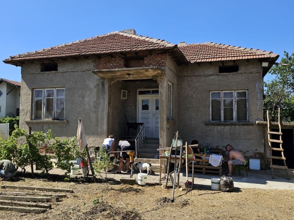 Къща в с. Ряхово, Област Русе - 53 кв.м за 616 €/кв.м - Снимка #1