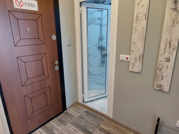 Дава се под наем Двустаен апартамент в Бургас, Сарафово - 50 кв.м за 433.5 € - Снимка #1