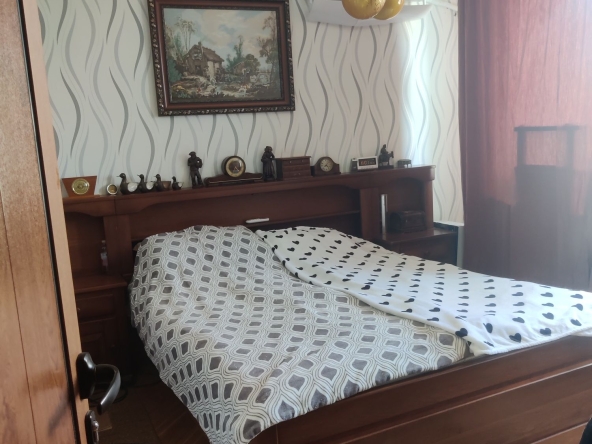 Тристаен апартамент в Шумен, Добруджански - 58 кв.м за 1583 €/кв.м - Снимка #1