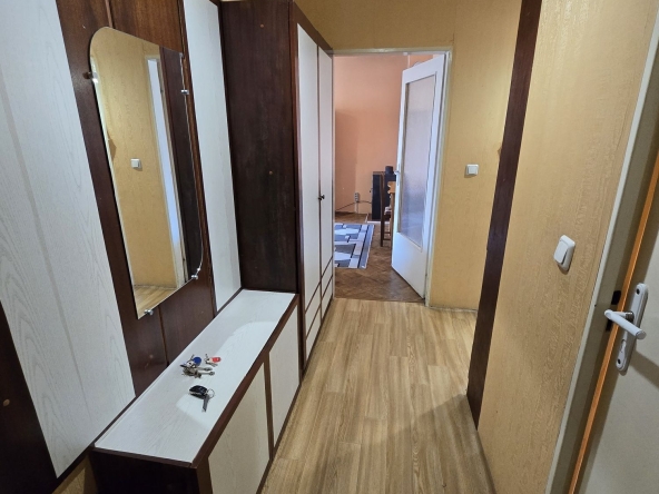 Двустаен апартамент в Казанлък - 74 кв.м за 958 €/кв.м - Снимка #1