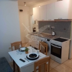 Дава се под наем Двустаен апартамент в Варна, ЖП Гара - 35 кв.м за 400 € - Снимка #1