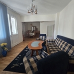 Дава се под наем Тристаен апартамент в Стара Загора, Център - 100 кв.м за 382.5 € - Снимка #1