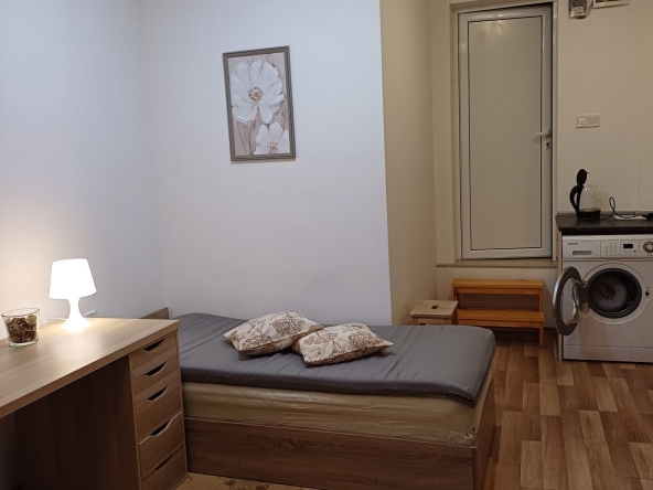 Дава се под наем Едностаен апартамент в София, Горна баня - 30 кв.м за 306 € - Снимка #1