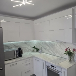 Тристаен апартамент в Сливен, Център - 70 кв.м за 2143 €/кв.м - Снимка #1