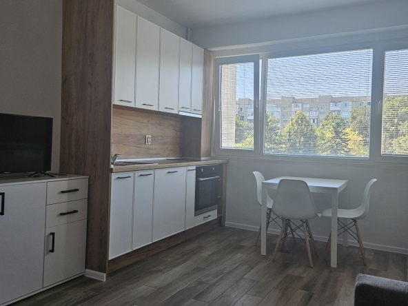 Дава се под наем Тристаен апартамент в София, Мусагеница - 60 кв.м за 800 € - Снимка #1