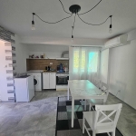 Дава се под наем Едностаен апартамент в Пловдив, Кючук Париж - 40 кв.м за 280.5 € - Снимка #1