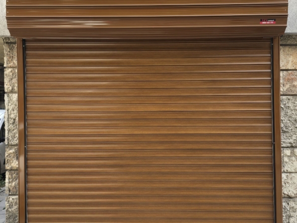 Дава се под наем Гараж / Паркомясто в Варна, Централна поща - 15 кв.м за 155 € - Снимка #1