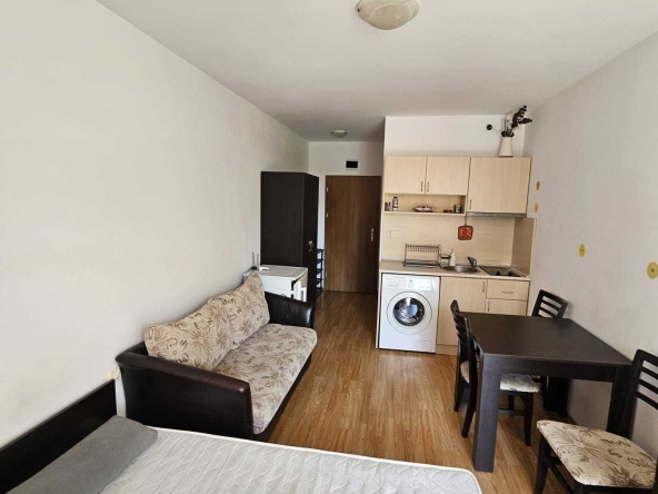 Едностаен апартамент в к.к. Слънчев бряг - 31 кв.м за 1500 €/кв.м - Снимка #1