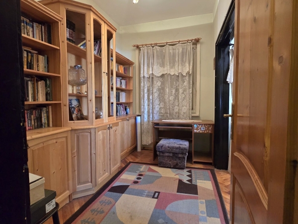 Етаж от къща в Горна Оряховица - 103 кв.м за 694 €/кв.м - Снимка #1