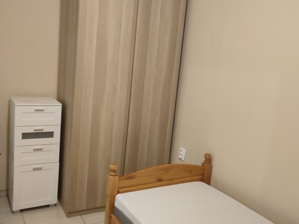 Дава се под наем  в Стара Загора, Ремиза - 12 кв.м за 127.5 € - Снимка #1