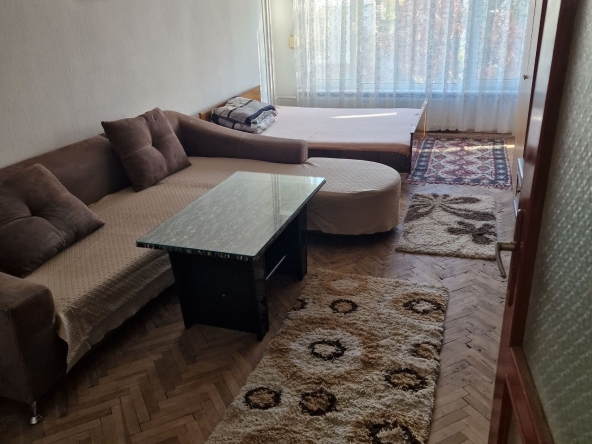 Дава се под наем Тристаен апартамент в София, Дианабад - 86 кв.м за 800 € - Снимка #1