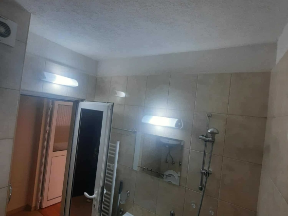 Дава се под наем Двустаен апартамент в София, Център - 60 кв.м за 500 € - Снимка #1